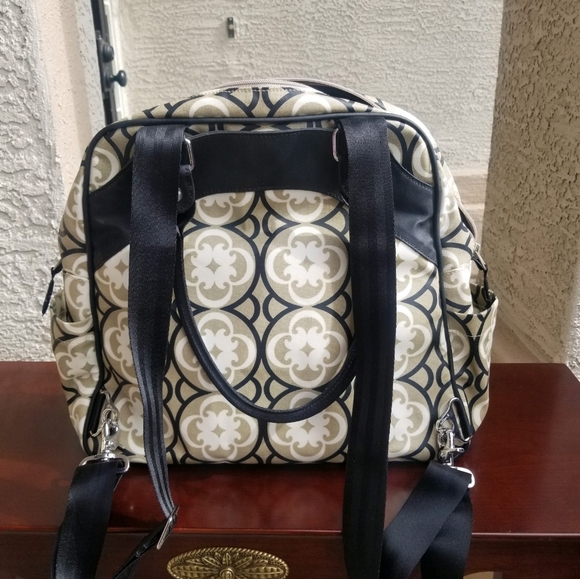 Petunia Pickle Bottom bag
